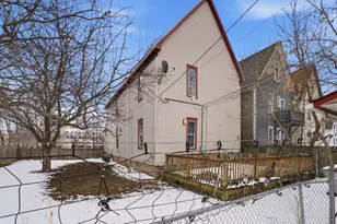 2631 N 33rd St, Milwaukee, WI 53210 - Photo 5