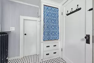 1941 N Bartlett St, Milwaukee, WI 53202 - Photo 15