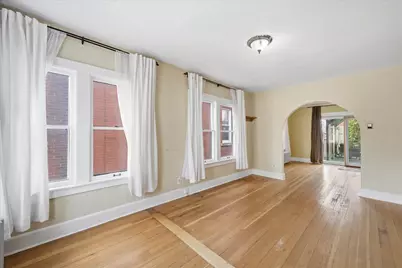 1941 N Bartlett St, Milwaukee, WI 53202 - Photo 3