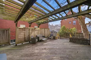 1941 N Bartlett St, Milwaukee, WI 53202 - Photo 25