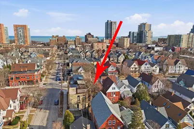 1941 N Bartlett St, Milwaukee, WI 53202 - Photo 29
