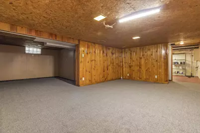 3526 S Brust Ave, Milwaukee, WI 53207 - Photo 23