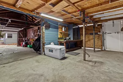 3526 S Brust Ave, Milwaukee, WI 53207 - Photo 37