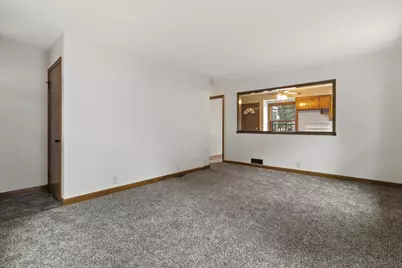 3526 S Brust Ave, Milwaukee, WI 53207 - Photo 9