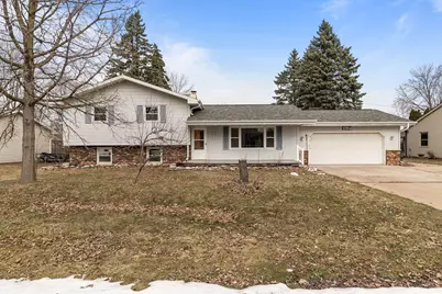 1764  Oakridge Ct, Fox Crossing, WI 54952 - Photo 1