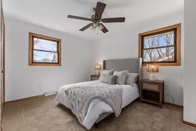 1764  Oakridge Ct, Fox Crossing, WI 54952 - Photo 21