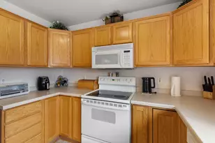 3745 Stillwater Cir, Waukesha, WI 53189 - Photo 3