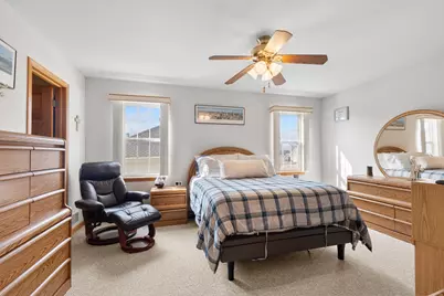 3745  Stillwater Cir, Waukesha, WI 53189 - Photo 15