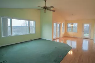 931 Canal Rd, Waterloo, WI 53594 - Photo 7