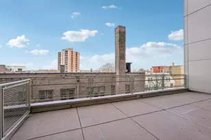 1550 E Royall Pl, Milwaukee, WI 53202 - Photo 5