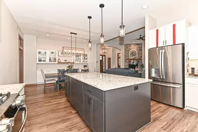 8388  Creek View Ln, Racine, WI 53406 - Photo 39