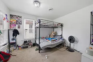 639 W Meinecke Ave, Milwaukee, WI 53212 - Photo 7