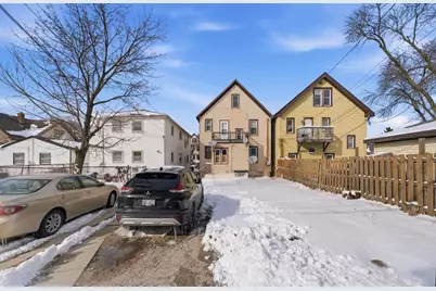 6205 W Mitchell St #6207, West Allis, WI 53214 - Photo 5