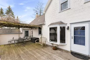 11004 N Range Line Rd, Mequon, WI 53092 - Photo 5