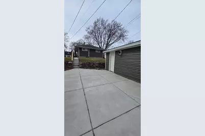 5950 N 71 St, Milwaukee, WI 53218 - Photo 13