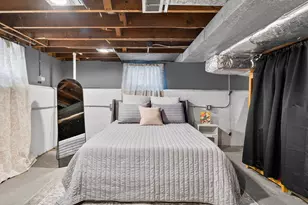 656 N 99th St, Wauwatosa, WI 53226 - Photo 19