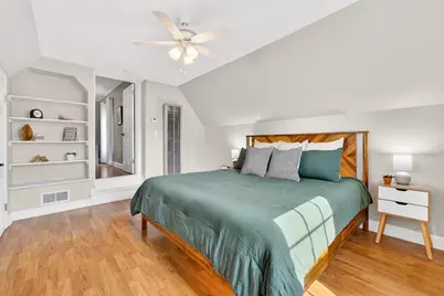 656 N 99th St, Wauwatosa, WI 53226 - Photo 17