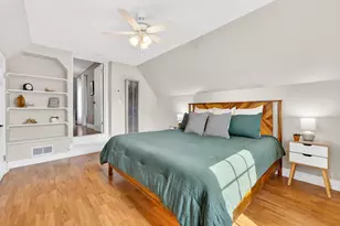 656 N 99th St, Wauwatosa, WI 53226 - Photo 17