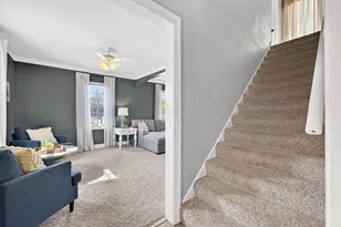 656 N 99th St, Wauwatosa, WI 53226 - Photo 13