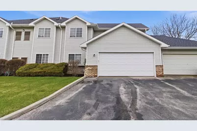 4754 W Maple Leaf Cir, Greenfield, WI 53220 - Photo 39