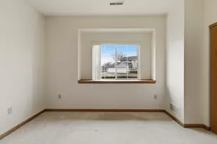 4754 W Maple Leaf Cir, Greenfield, WI 53220 - Photo 21