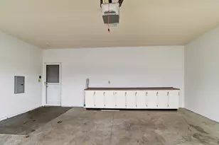 4754 W Maple Leaf Cir, Greenfield, WI 53220 - Photo 35