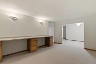 4754 W Maple Leaf Cir, Greenfield, WI 53220 - Photo 29