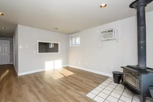 888 Wildwood Pl, Oconomowoc, WI 53066 - Photo 11