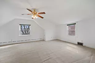 5713 N Argyle Ave, Glendale, WI 53209 - Photo 13