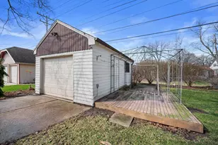 5713 N Argyle Ave, Glendale, WI 53209 - Photo 21