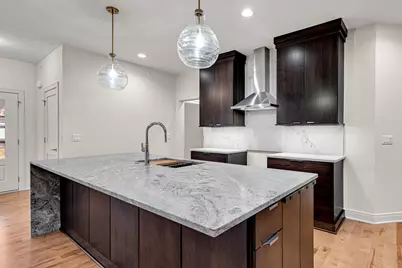 2960 N 186th St #10, Brookfield, WI 53045 - Photo 3