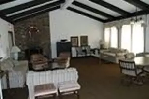 3635 N Tucker Pl, Milwaukee, WI 53222 - Photo 7