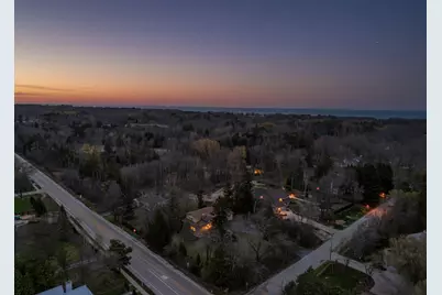 8408 N Lake Dr, Fox Point, WI 53217 - Photo 35