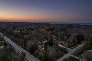 8408 N Lake Dr, Fox Point, WI 53217 - Photo 37