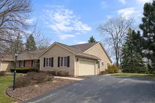 4780 Cara Marie Ct, Brookfield, WI 53005 - Photo 9