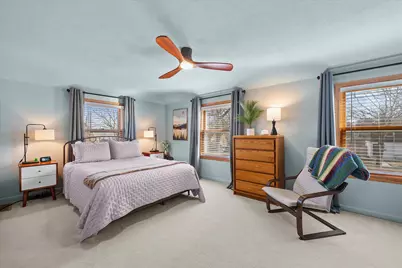 1918 E Eden Pl, Saint Francis, WI 53235 - Photo 15