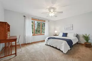 2527 W Goldcrest Ave, Milwaukee, WI 53221 - Photo 21