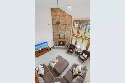 2527 W Goldcrest Ave, Milwaukee, WI 53221 - Photo 43