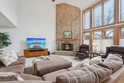 2527 W Goldcrest Ave, Milwaukee, WI 53221 - Photo 41