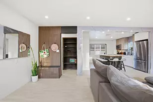 5440 N Navajo Ave, Glendale, WI 53217 - Photo 3