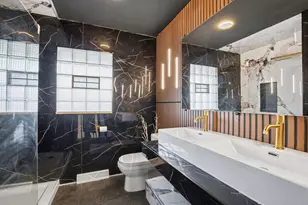 5440 N Navajo Ave, Glendale, WI 53217 - Photo 5