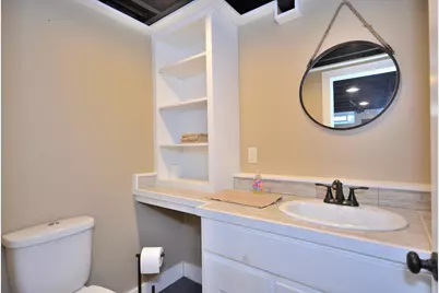 4635 S 50th St, Greenfield, WI 53220 - Photo 21