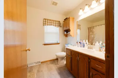 309 N 8th St, Racine, WI 53185 - Photo 27