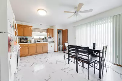 309 N 8th St, Racine, WI 53185 - Photo 23