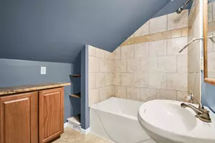 1013 Pearl St, Waukesha, WI 53186 - Photo 23