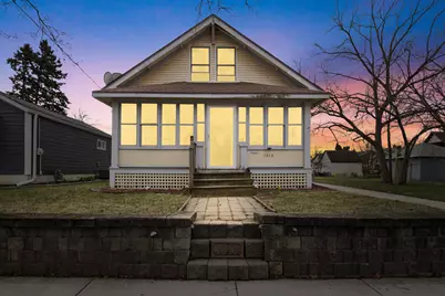 1013  Pearl St, Waukesha, WI 53186 - Photo 1