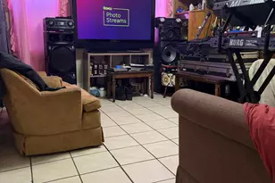 2136 S 16th St, Milwaukee, WI 53215 - Photo 11