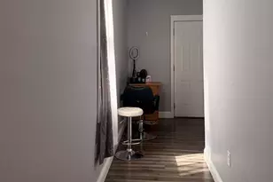 2136 S 16th St, Milwaukee, WI 53215 - Photo 9