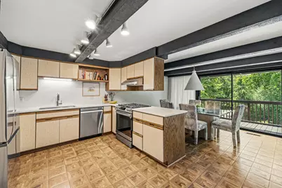 930  Alpine Dr #PP2, Fontana, WI 53125 - Photo 95