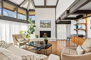 930 Alpine Dr, Fontana, WI 53125 - Photo 1